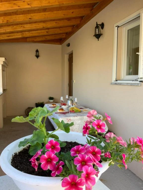 Ulaz fotografija 8